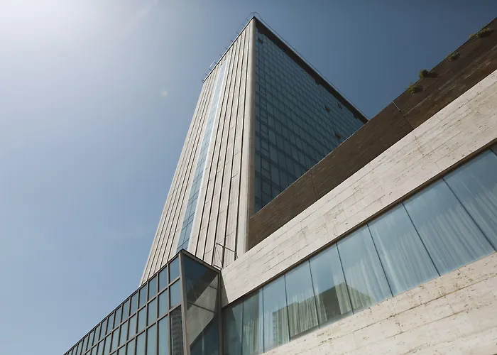 Holiday Inn - Tbilisi
